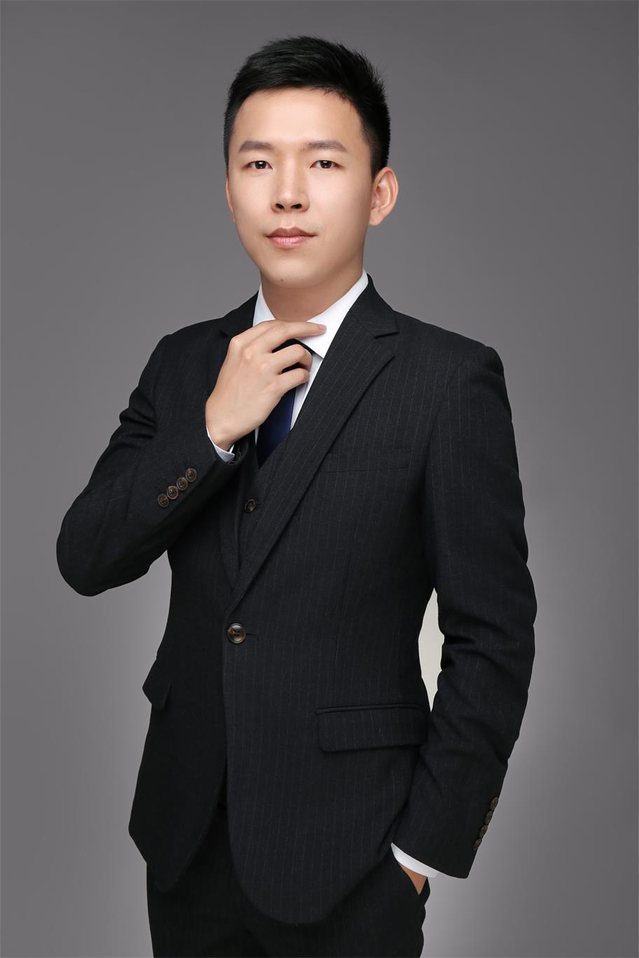 林必立 剪辑与后期总监